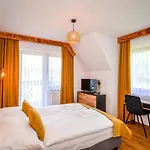 Bed and breakfast Cicha Woda 300 M Od Goracy Potok I Termy Szaflary