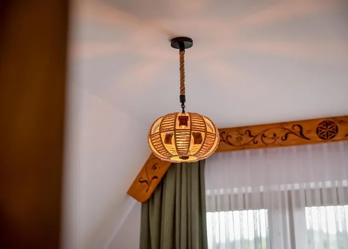 Cicha Woda 300 M Od Gorący Potok I Termy Nocleg ze śniadaniem 3*